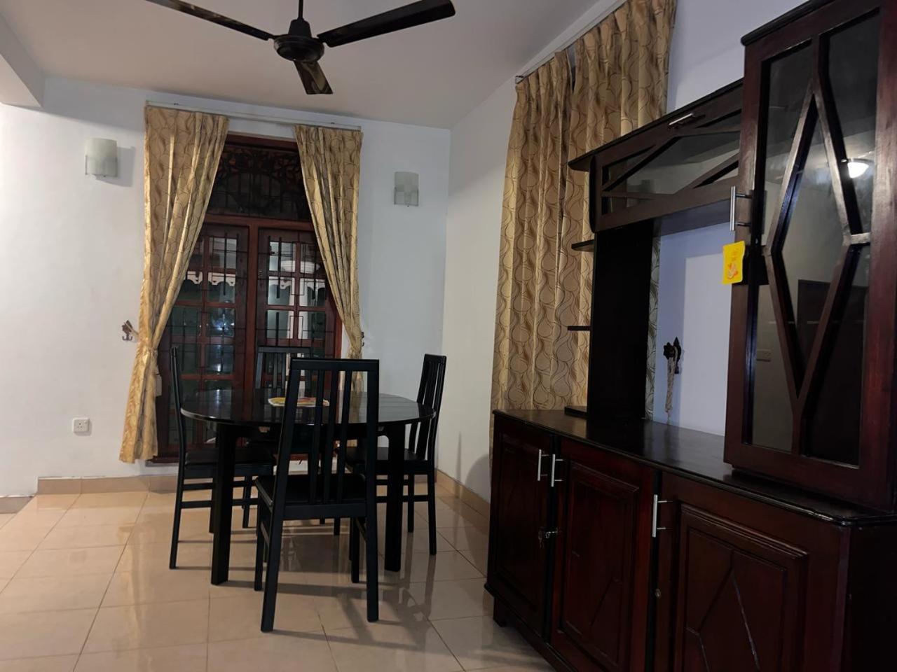 Ceylon Glory Hostel Negombo Exterior foto